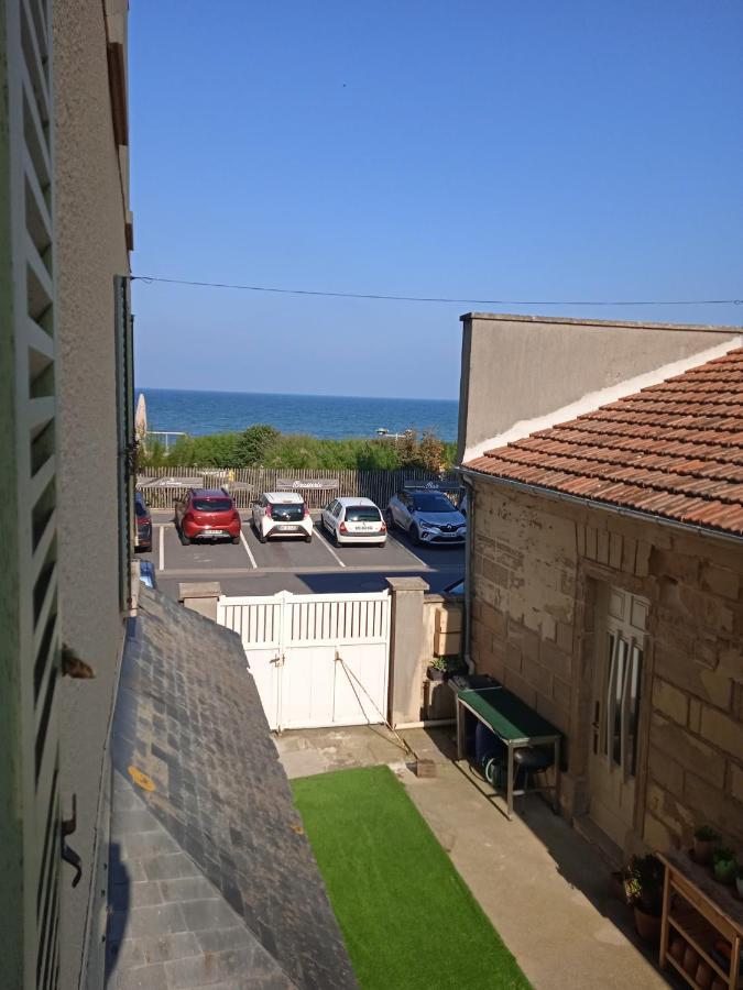 Albireo, Appt Cosy En Front De Mer Luc-sur-Mer Exterior photo