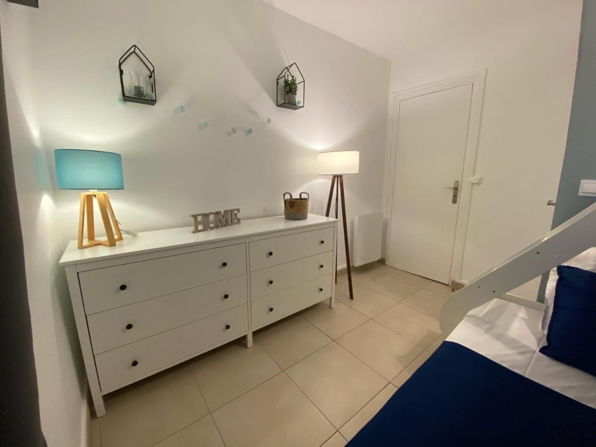Albireo, Appt Cosy En Front De Mer Luc-sur-Mer Exterior photo
